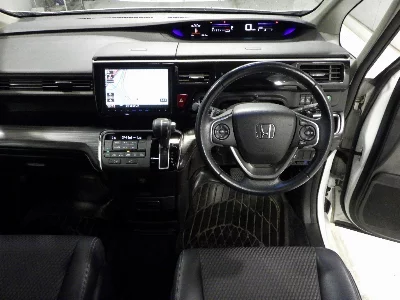 HONDA STEPWGN SPADA