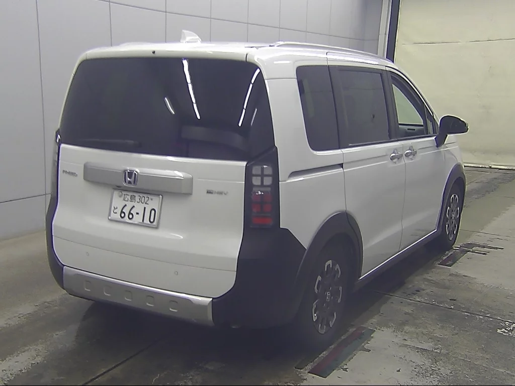 Honda Freed  с аукциона в Японии