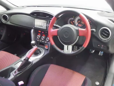 TOYOTA 86