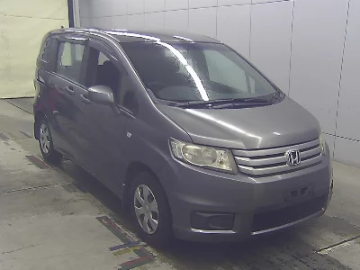 HONDA FREED SPIKE