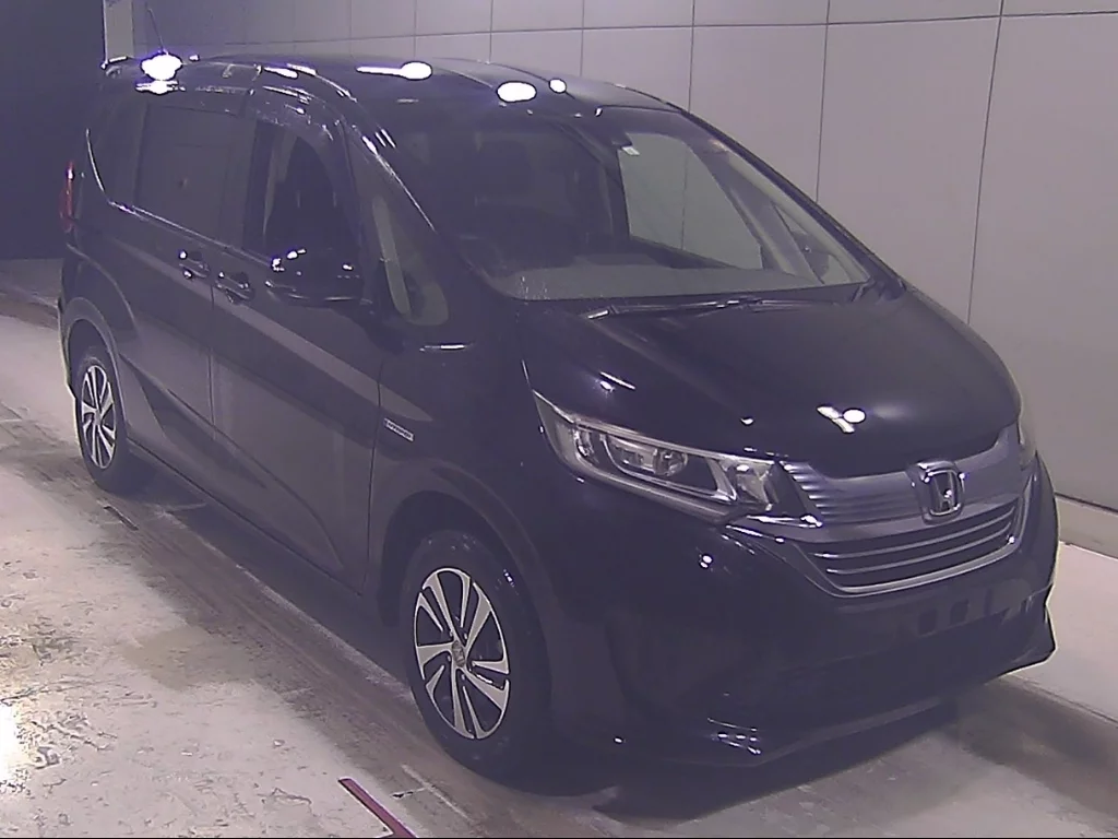 Honda Freed  с аукциона в Японии