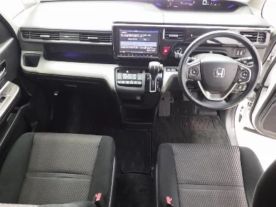 HONDA STEPWGN SPADA