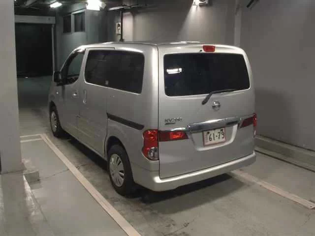 Nissan NV200  с аукциона в Японии