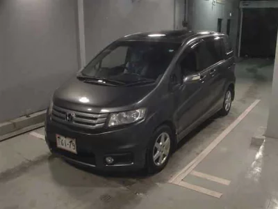 HONDA FREED SPIKE