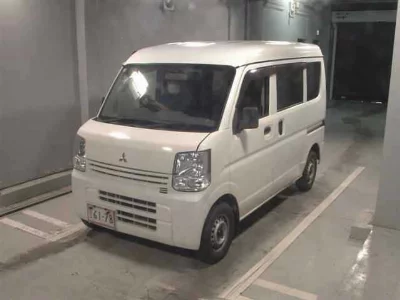 Mitsubishi Minicab