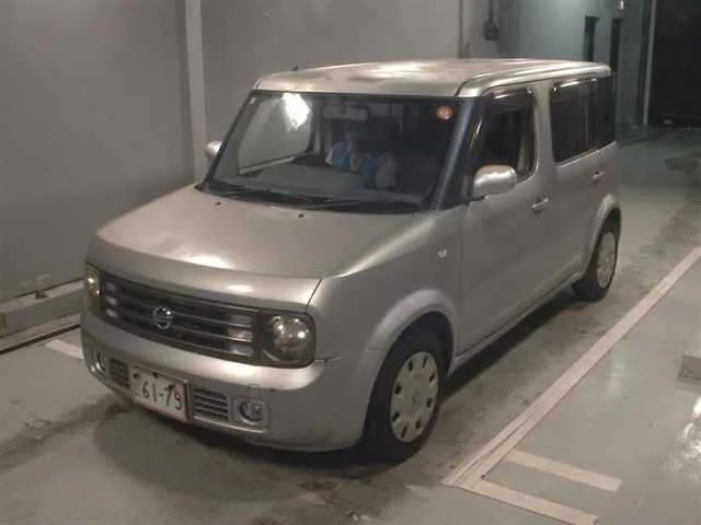 Nissan Cube Cubic  с аукциона в Японии