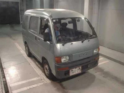 DAIHATSU HIJET VAN