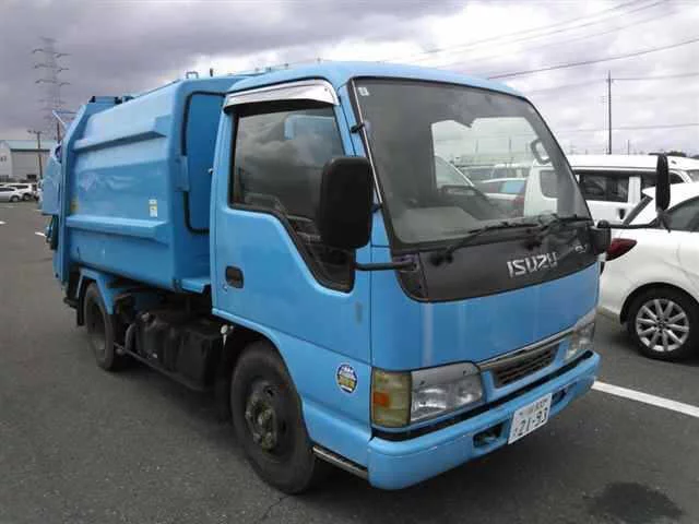 Isuzu Elf  с аукциона в Японии