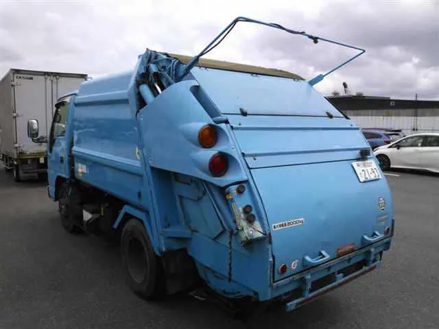 Isuzu Elf  с аукциона в Японии