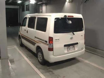 TOYOTA TOWN ACE VAN