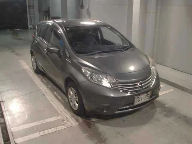 Nissan Note  с аукциона в Японии