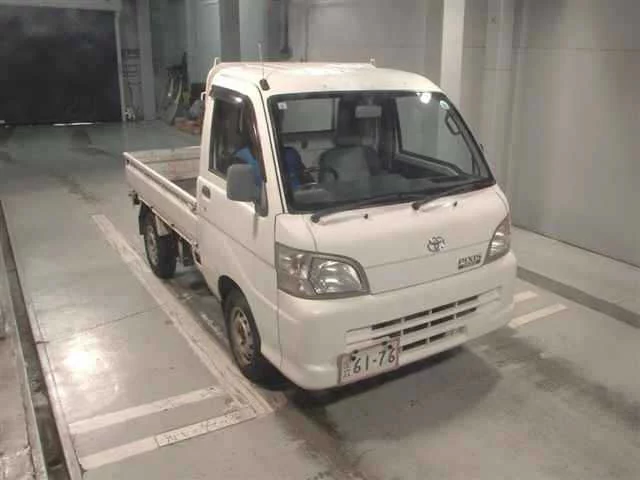 Toyota Pixis Truck  с аукциона в Японии