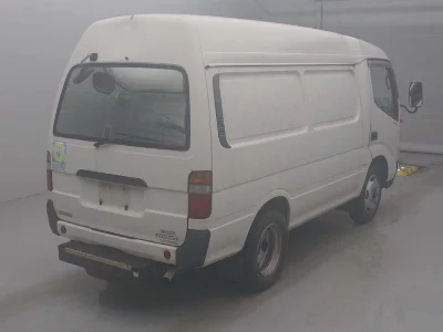 TOYOTA DYNA