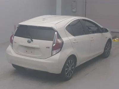 MAZDA AXELA SPORT