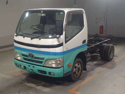 TOYOTA DYNA TRUCK