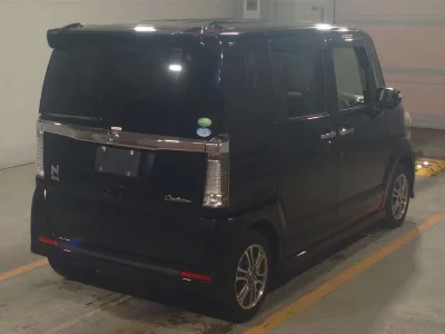 HONDA N BOX CUSTOM