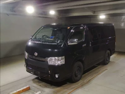 TOYOTA HIACE VAN