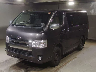 TOYOTA REGIUS VAN
