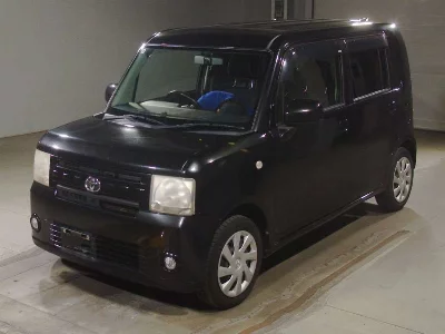 Toyota Pixis Space