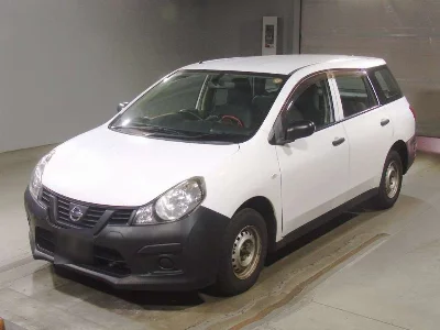 Nissan AD