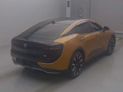 TOYOTA CROWN CROSSOVER