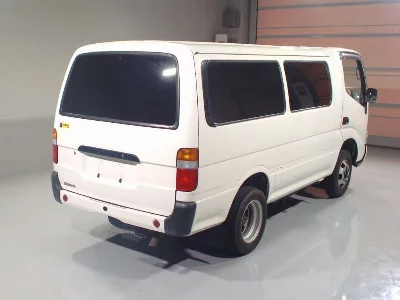 TOYOTA DYNA