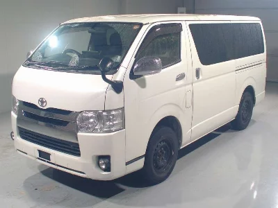 TOYOTA REGIUS VAN