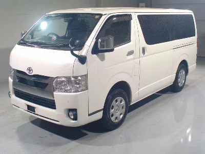 TOYOTA HIACE VAN