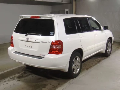 TOYOTA KLUGER