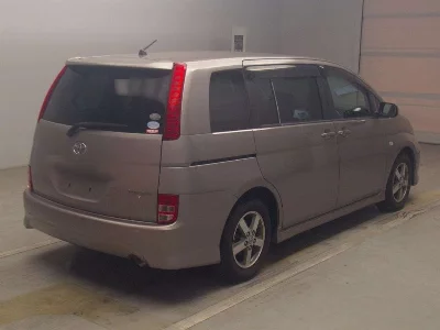 TOYOTA ISIS