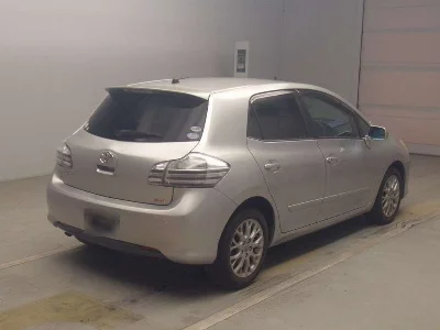 TOYOTA BLADE