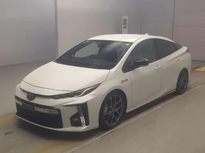 TOYOTA PRIUS PHV