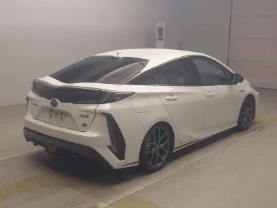 TOYOTA PRIUS PHV