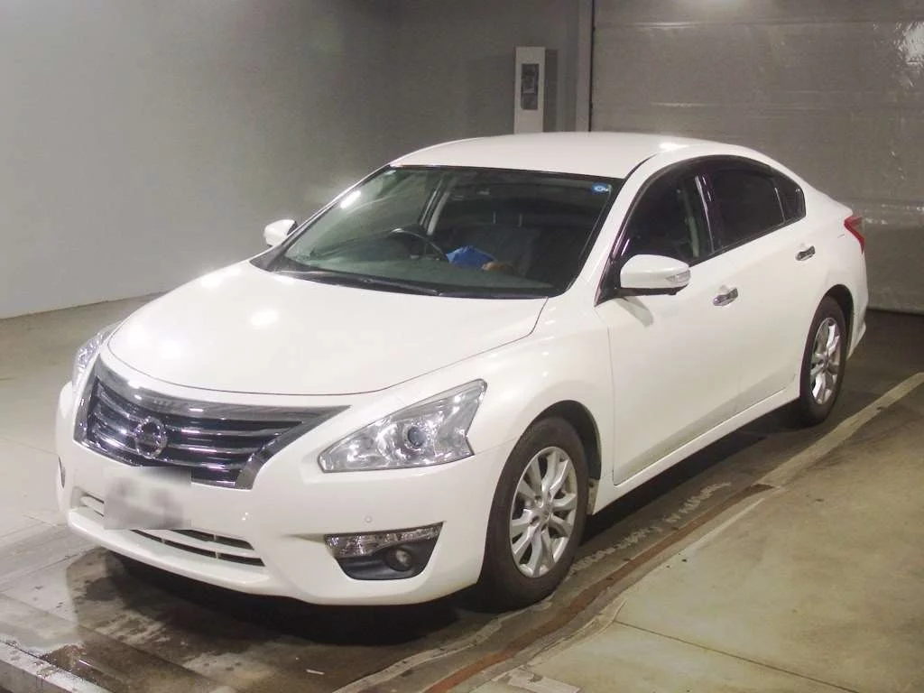 Nissan Teana  с аукциона в Японии