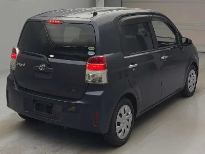 TOYOTA SPADE