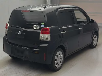 TOYOTA SPADE