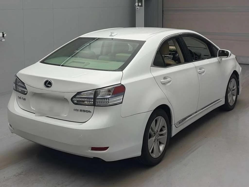 Lexus HS250h  с аукциона в Японии