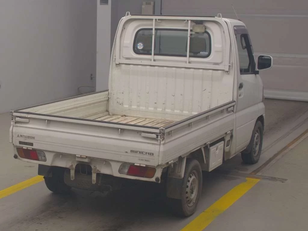 Mitsubishi Minicab Truck  с аукциона в Японии