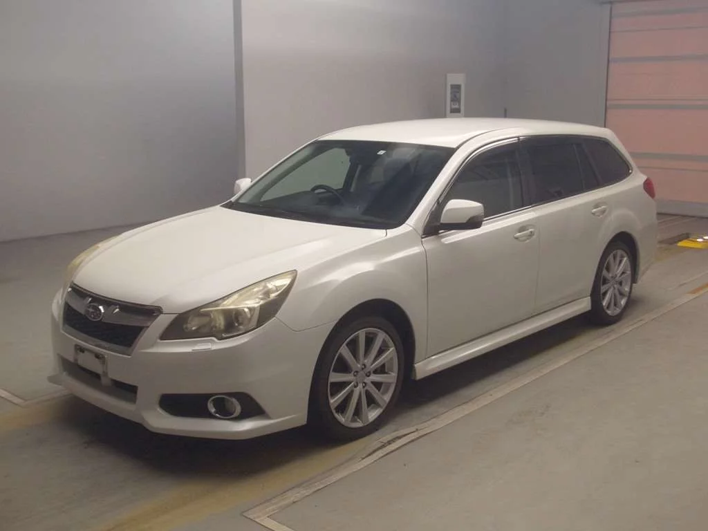 Subaru Legacy  с аукциона в Японии