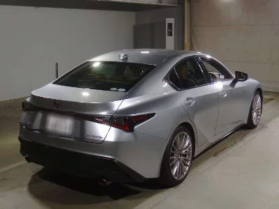 Lexus IS300h