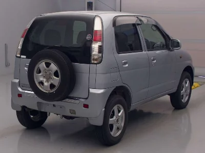 DAIHATSU TERIOS KID