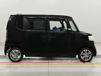 Honda N BOX PLUS
