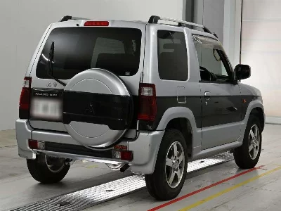 Mitsubishi Pajero Mini