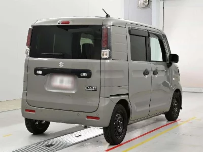 Suzuki Spacia Base
