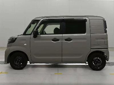 Suzuki Spacia Base