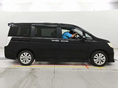 HONDA STEPWGN SPADA