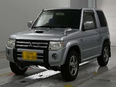 Mitsubishi Pajero Mini