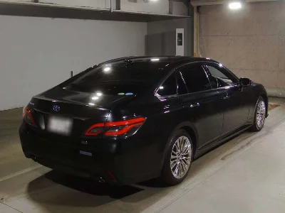 TOYOTA CROWN HYBRID