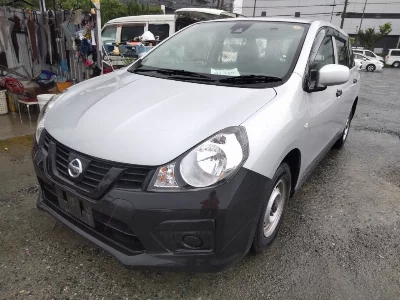 Nissan AD