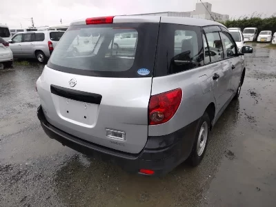 Nissan AD